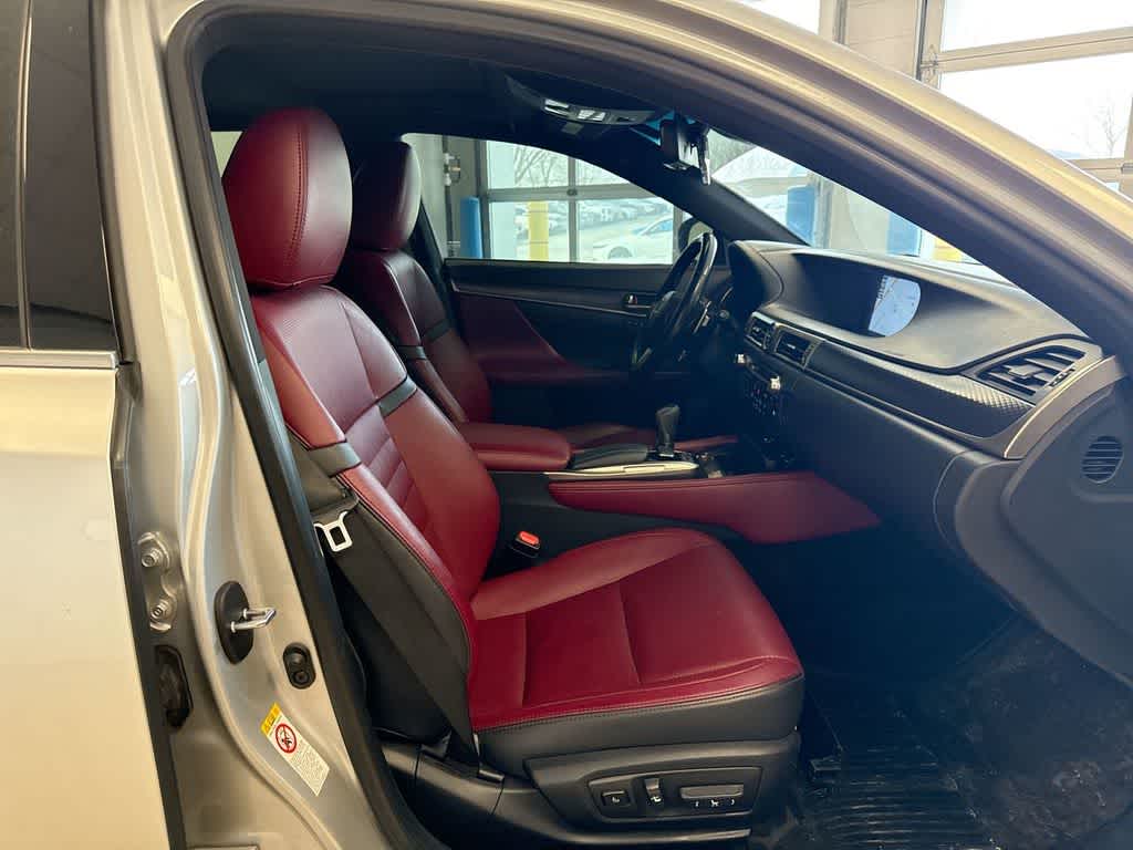 Thumbnail: 2018 Lexus GS - 23