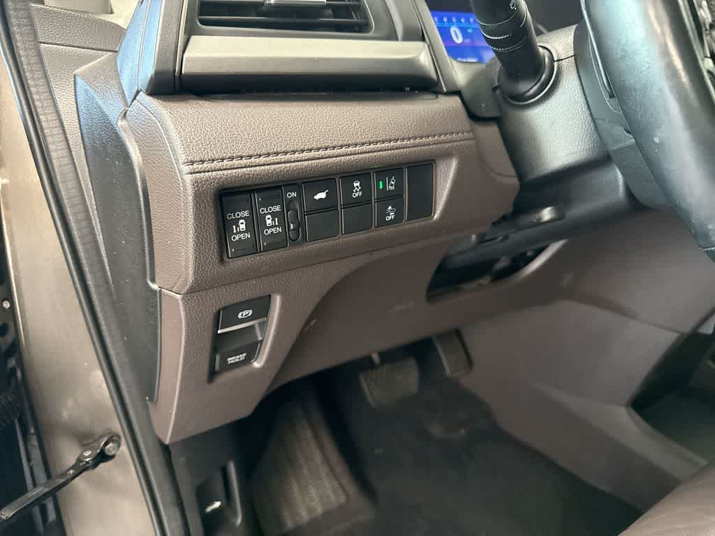 Thumbnail: 2018 Honda Odyssey - 36