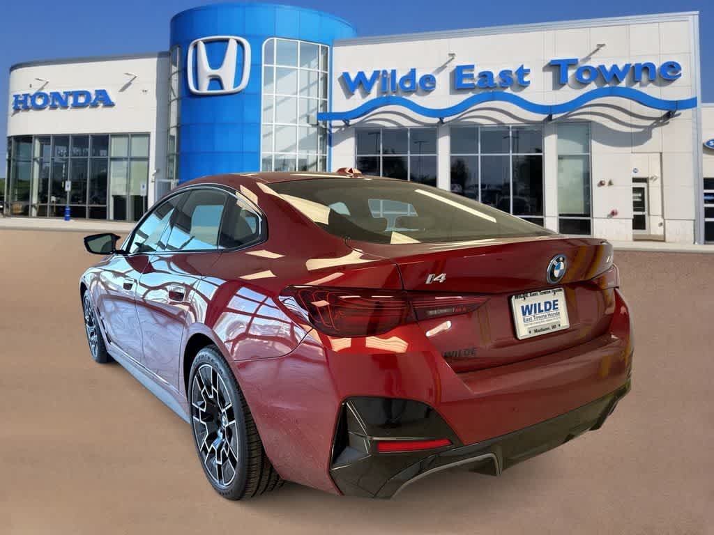 Thumbnail: 2025 BMW i4 - 6