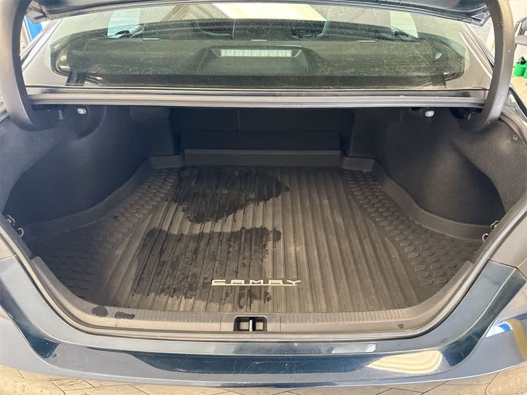 Thumbnail: 2020 Toyota Camry - 33