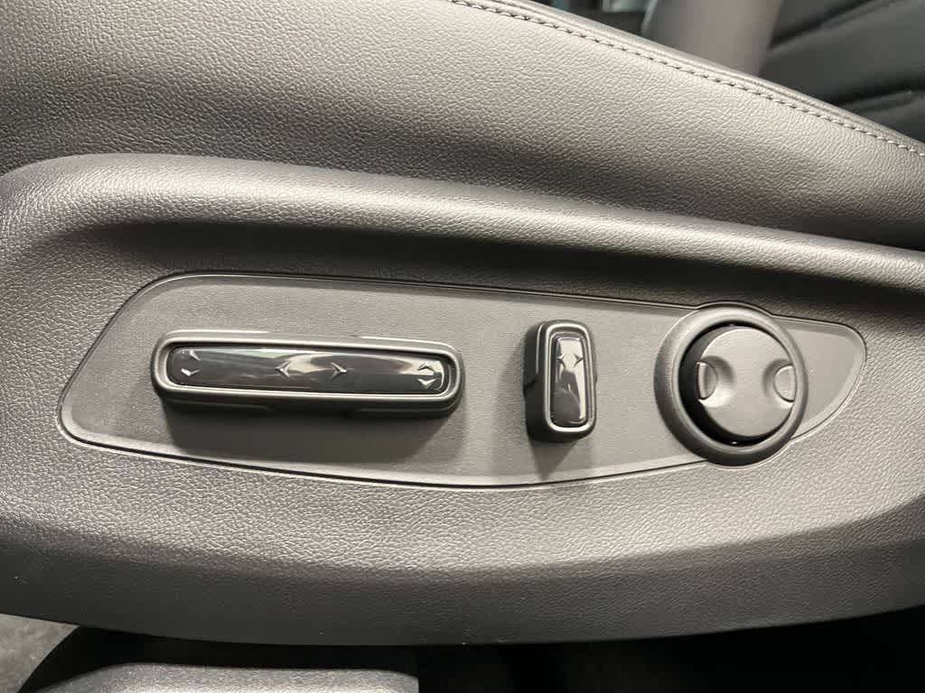 Thumbnail: 2026 Honda CR-V - 14