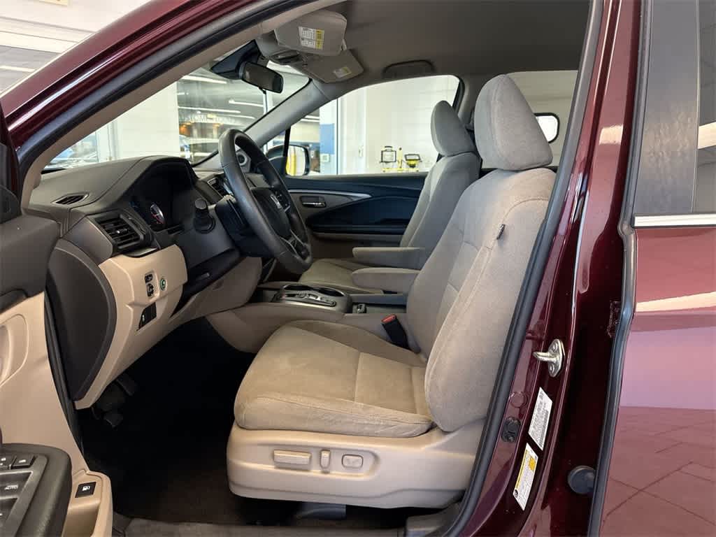 Thumbnail: 2021 Honda Pilot - 17