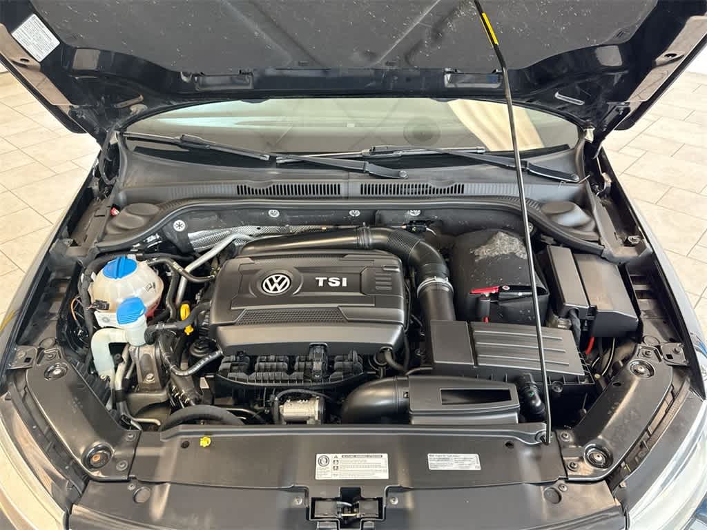 Thumbnail: 2016 Volkswagen Jetta - 15