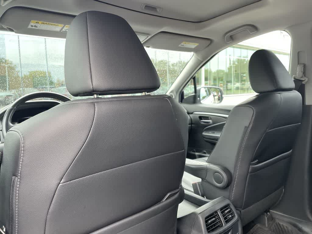 Thumbnail: 2022 Honda Pilot - 23