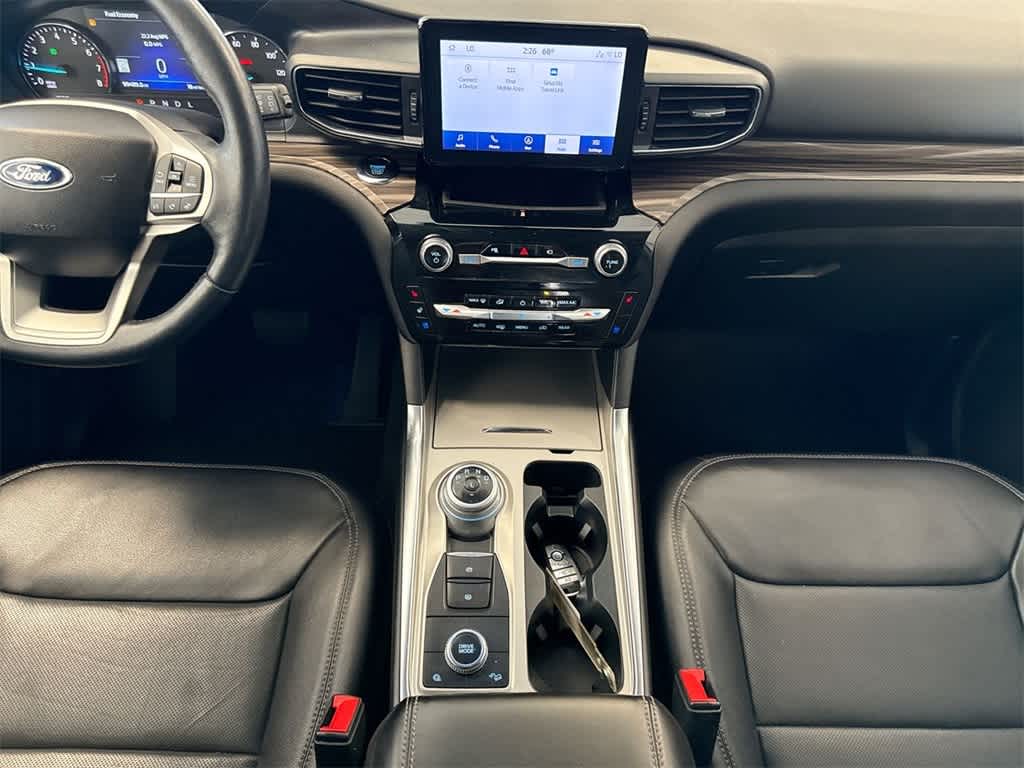 Thumbnail: 2022 Ford Explorer - 30