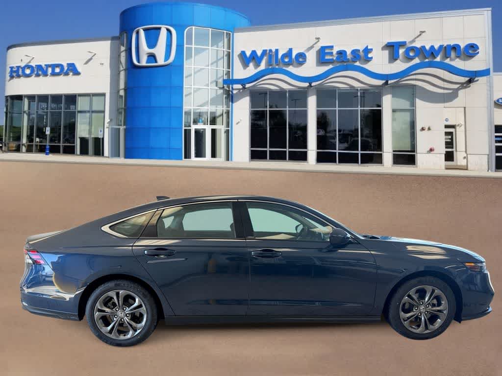 Thumbnail: 2024 Honda Accord - 9