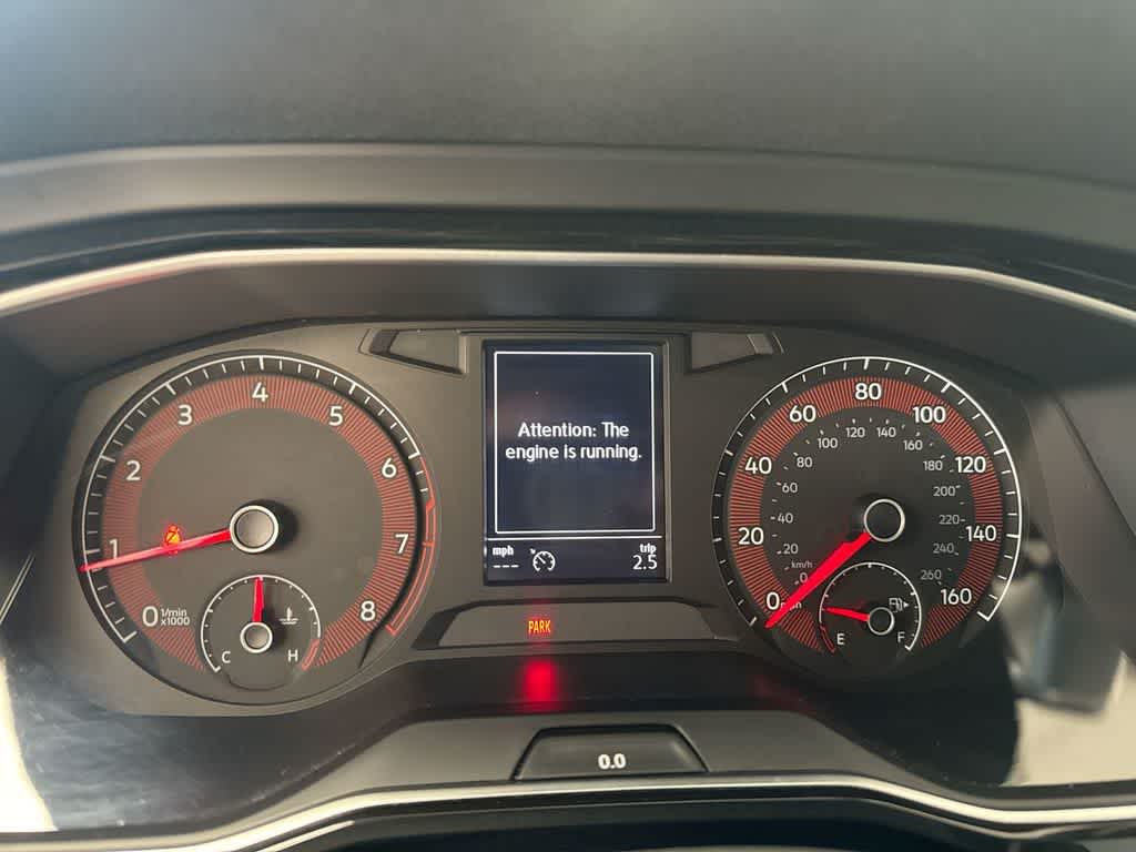 Thumbnail: 2019 Volkswagen Jetta - 36