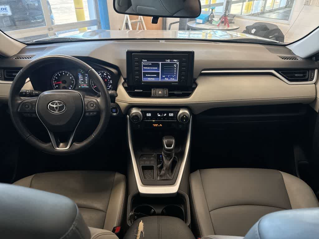 Thumbnail: 2021 Toyota RAV4 - 18