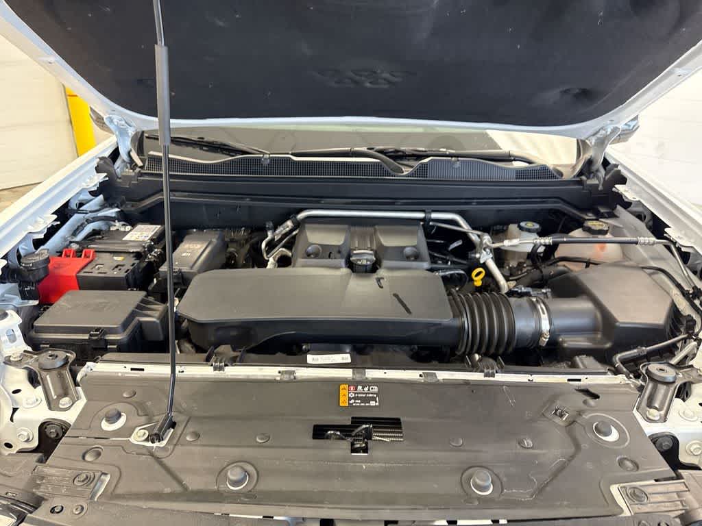 Thumbnail: 2025 Chevrolet Colorado - 16