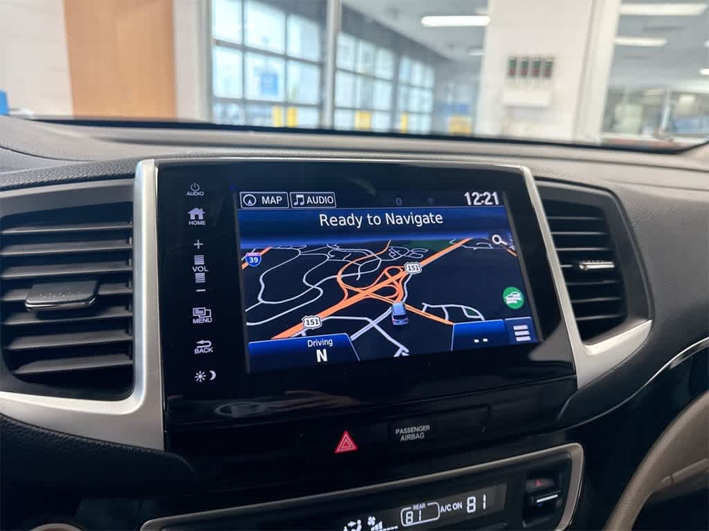 Thumbnail: 2018 Honda Pilot - 32