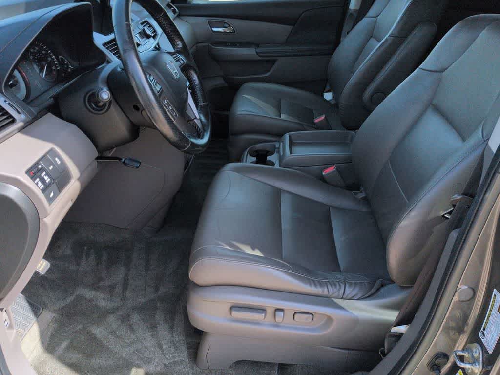 Thumbnail: 2015 Honda Odyssey - 17