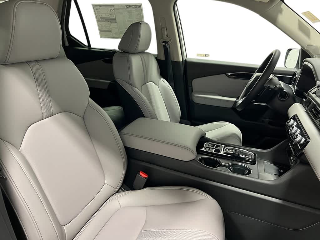 Thumbnail: 2025 Honda Pilot - 36
