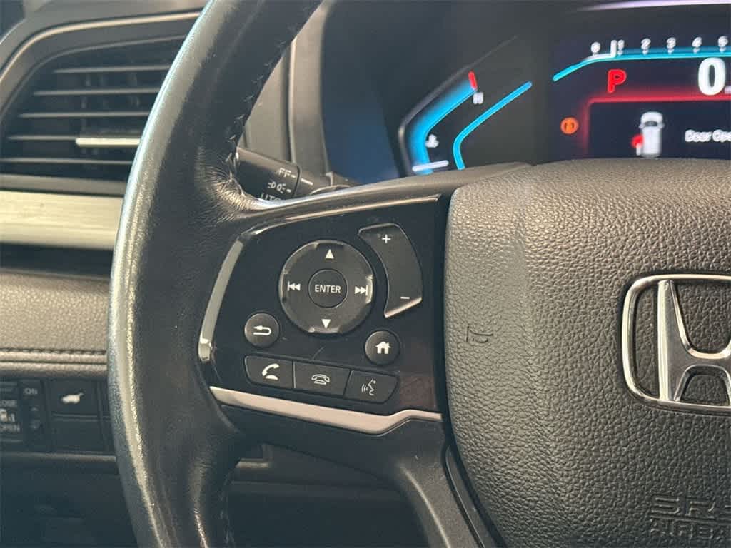 Thumbnail: 2018 Honda Odyssey - 25