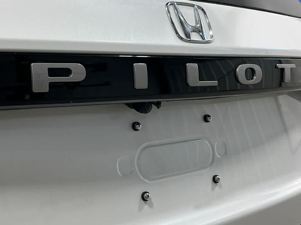 Thumbnail: 2026 Honda Pilot - 7