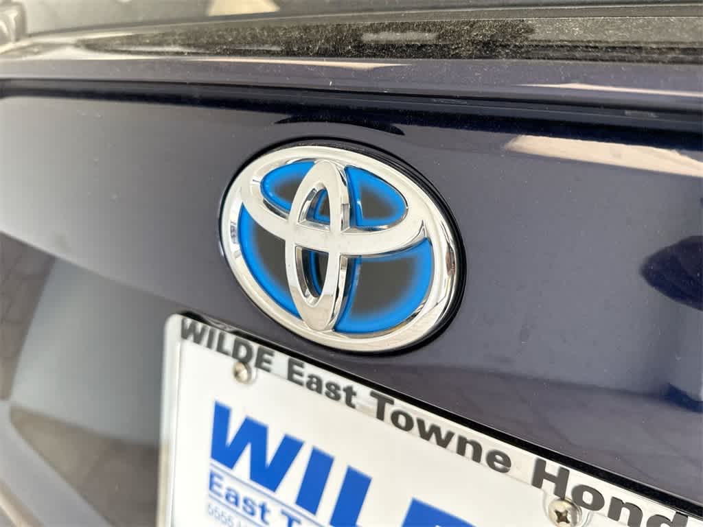Thumbnail: 2020 Toyota RAV4 - 12