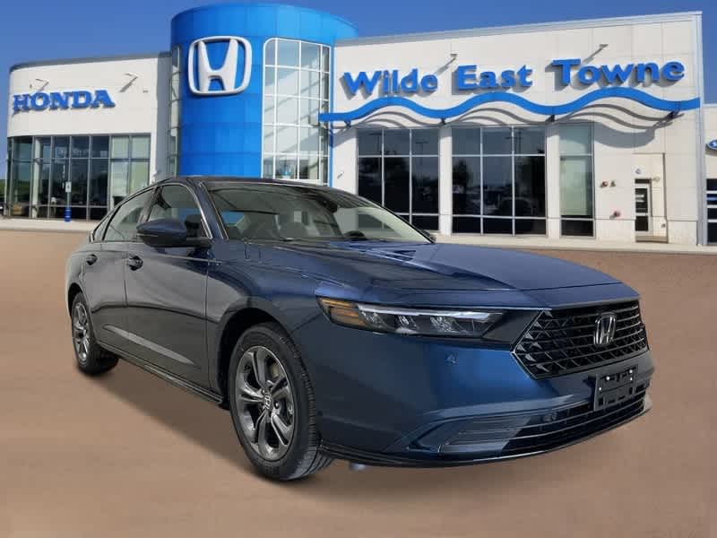 Thumbnail: 2025 Honda Accord - 9