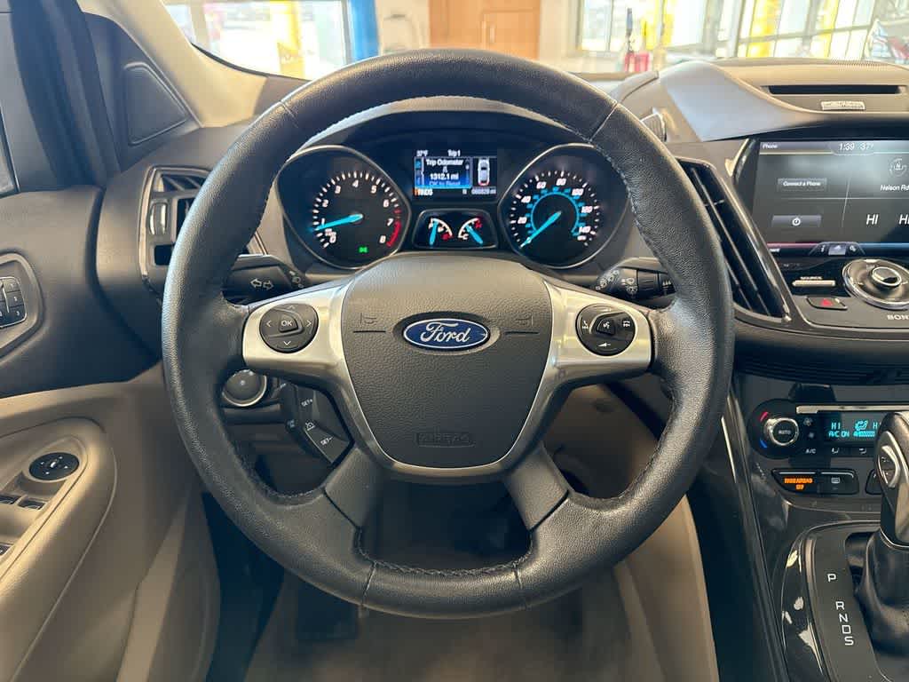 Thumbnail: 2015 Ford Escape - 26