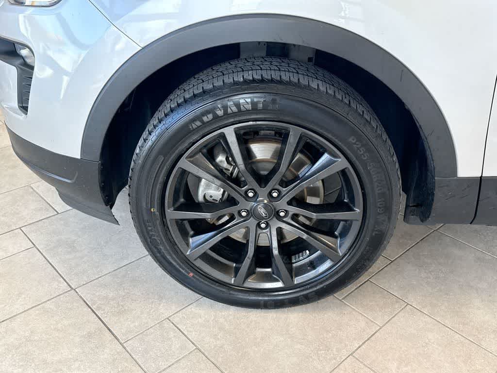 Thumbnail: 2019 Ford Explorer - 15