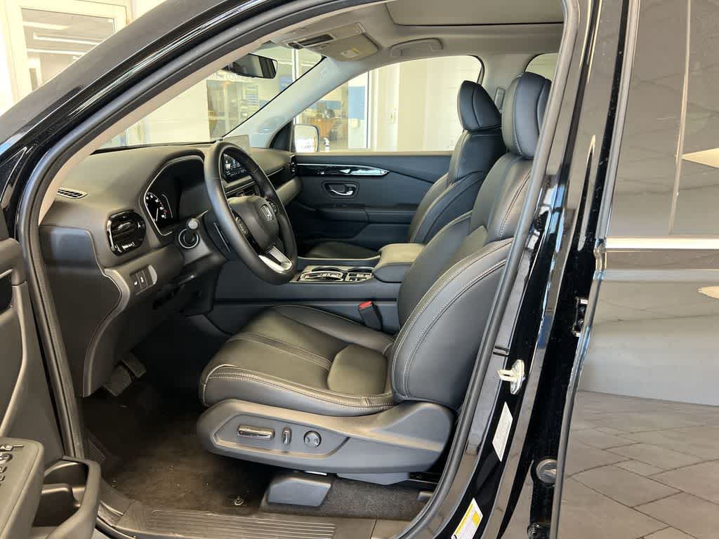 Thumbnail: 2024 Honda Pilot - 22