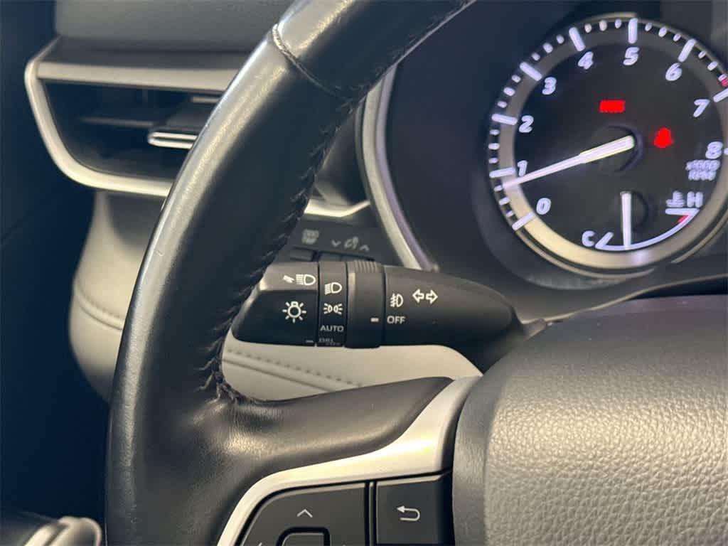 Thumbnail: 2022 Toyota Highlander - 29