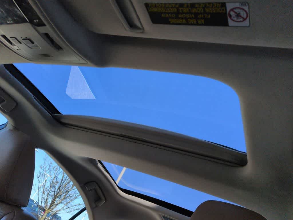 Thumbnail: 2016 Lexus ES - 19