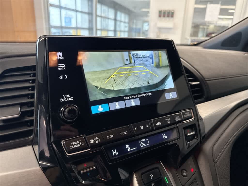 Thumbnail: 2023 Honda Odyssey - 31