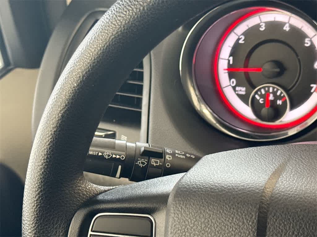 Thumbnail: 2015 Dodge Grand Caravan - 26