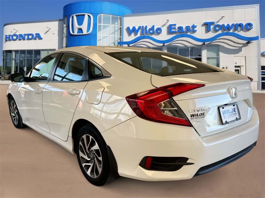 Thumbnail: 2016 Honda Civic - 6