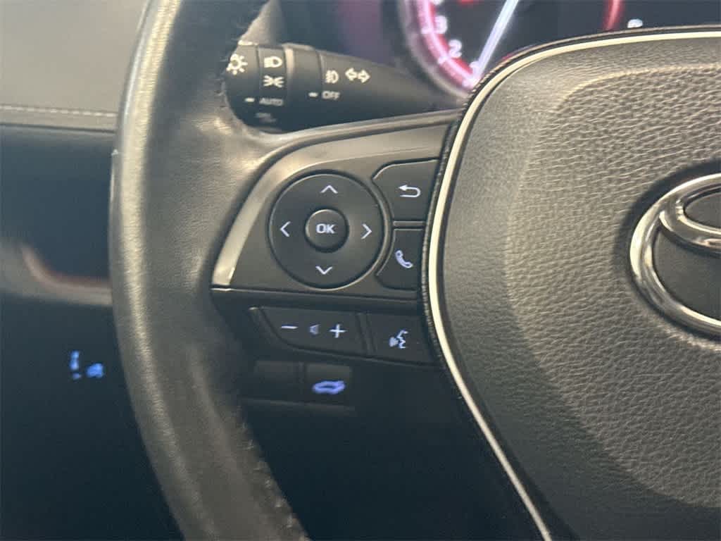 Thumbnail: 2020 Toyota RAV4 - 25