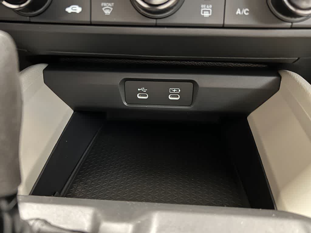 Thumbnail: 2025 Honda Accord - 19