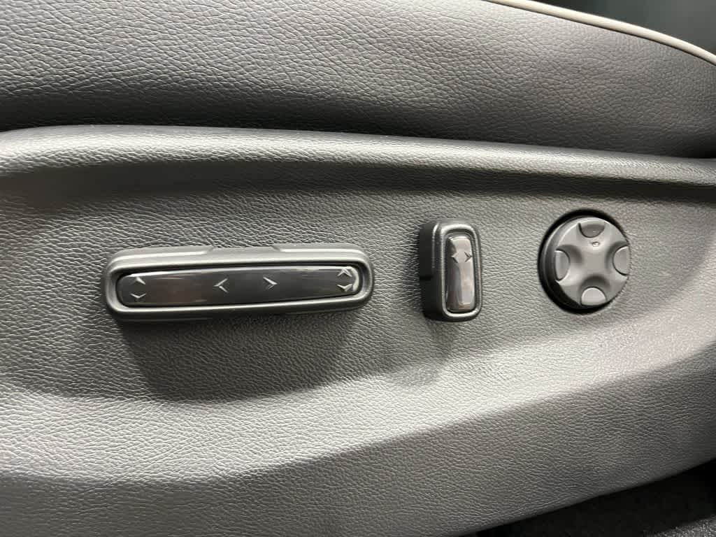 Thumbnail: 2026 Honda Odyssey - 12