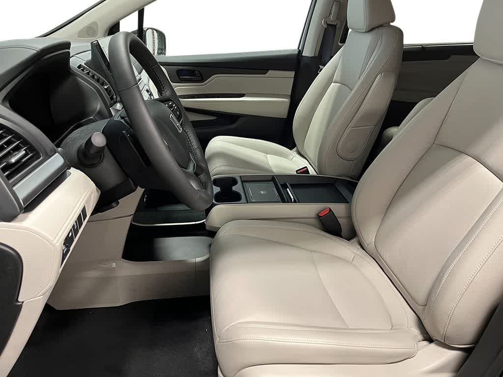 Thumbnail: 2026 Honda Odyssey - 11