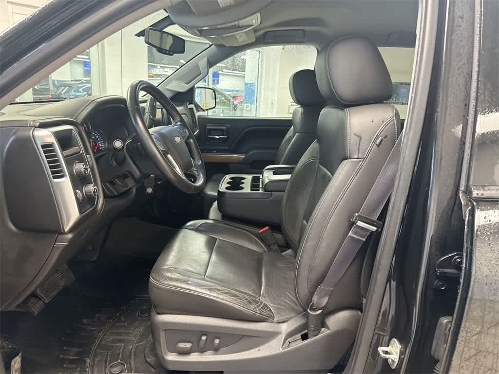 Thumbnail: 2014 Chevrolet Silverado 1500 - 17