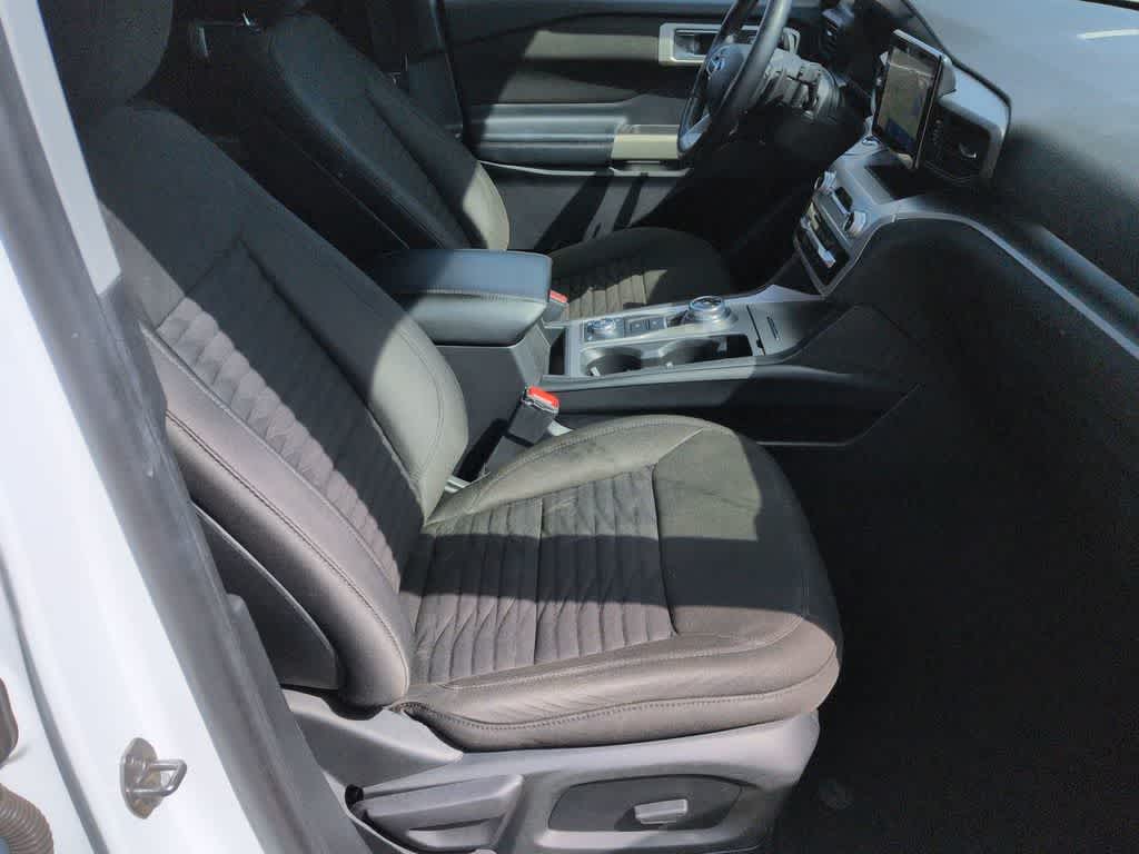 Thumbnail: 2020 Ford Explorer - 20