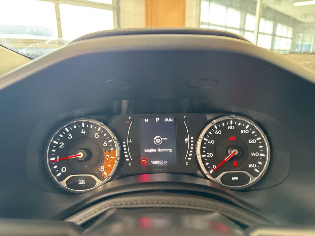 Thumbnail: 2016 Jeep Renegade - 33