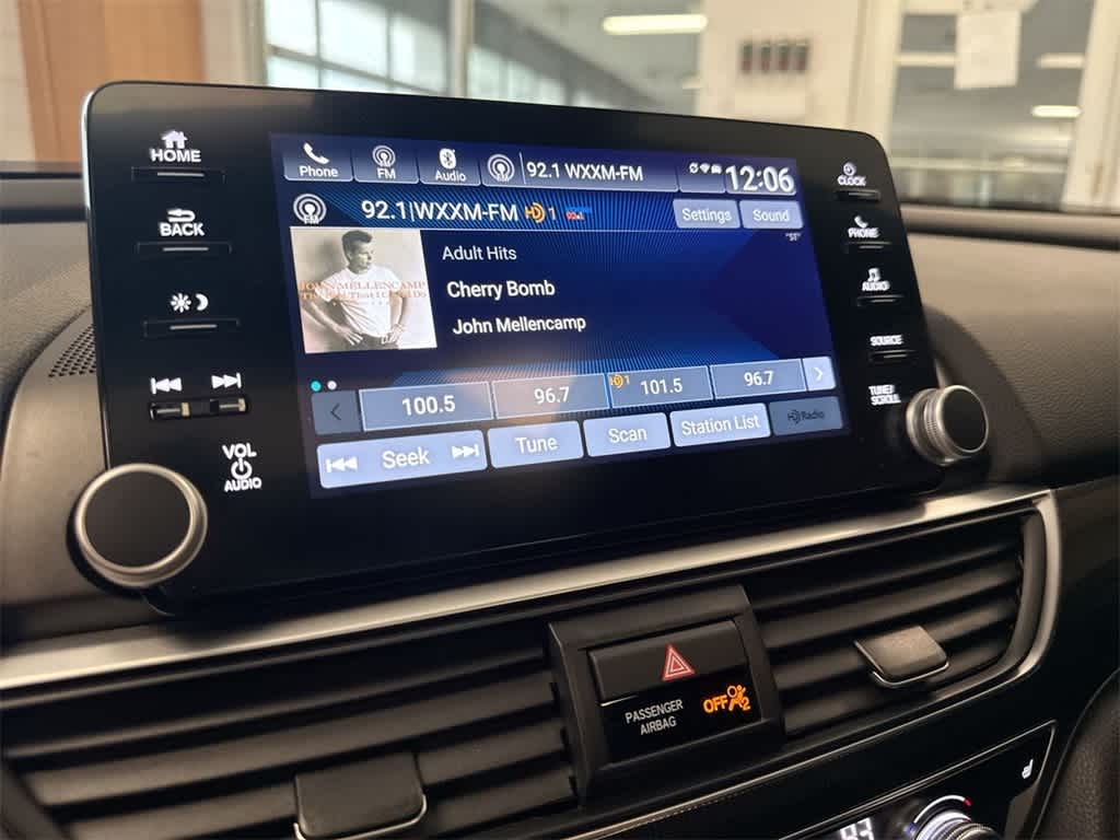 Thumbnail: 2020 Honda Accord - 31