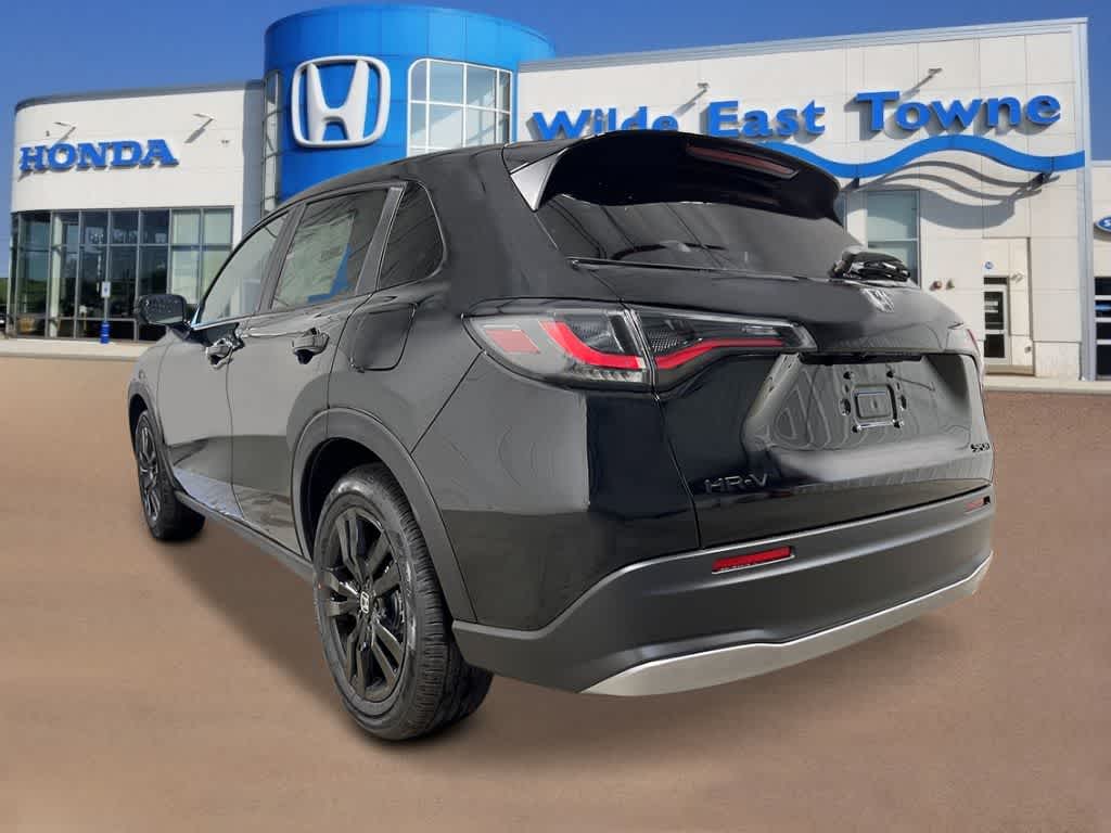 Thumbnail: 2026 Honda HR-V - 3