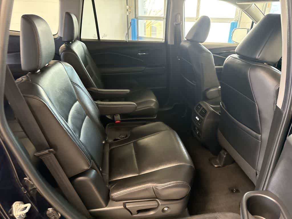 Thumbnail: 2022 Honda Pilot - 24