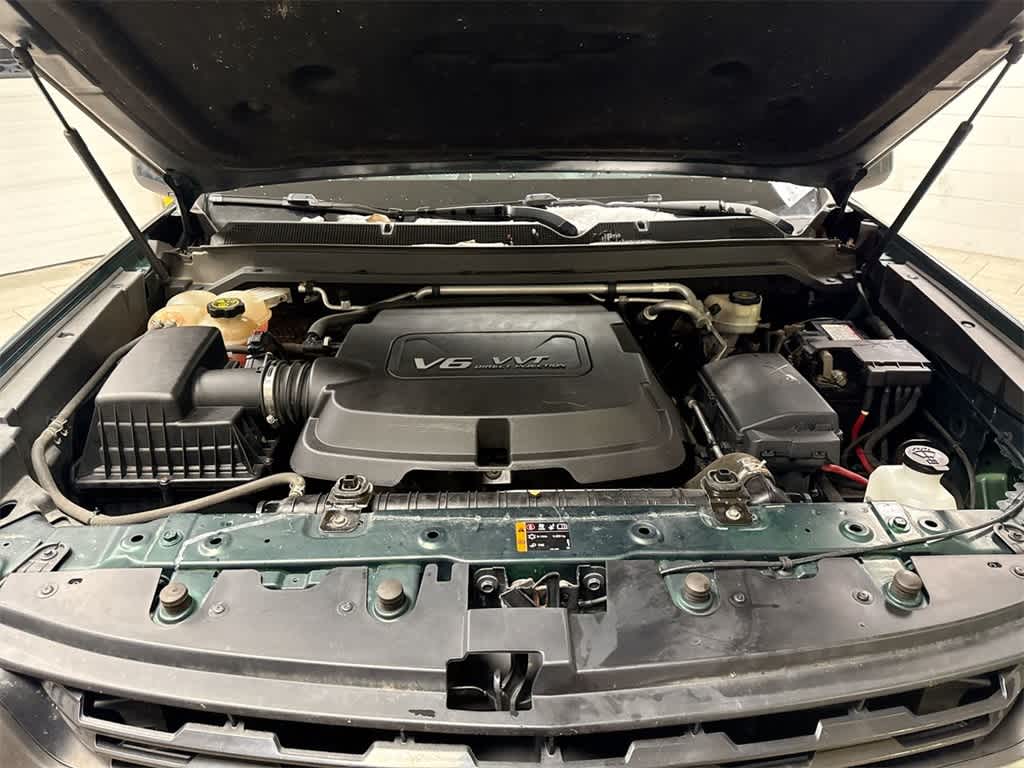 Thumbnail: 2015 Chevrolet Colorado - 14