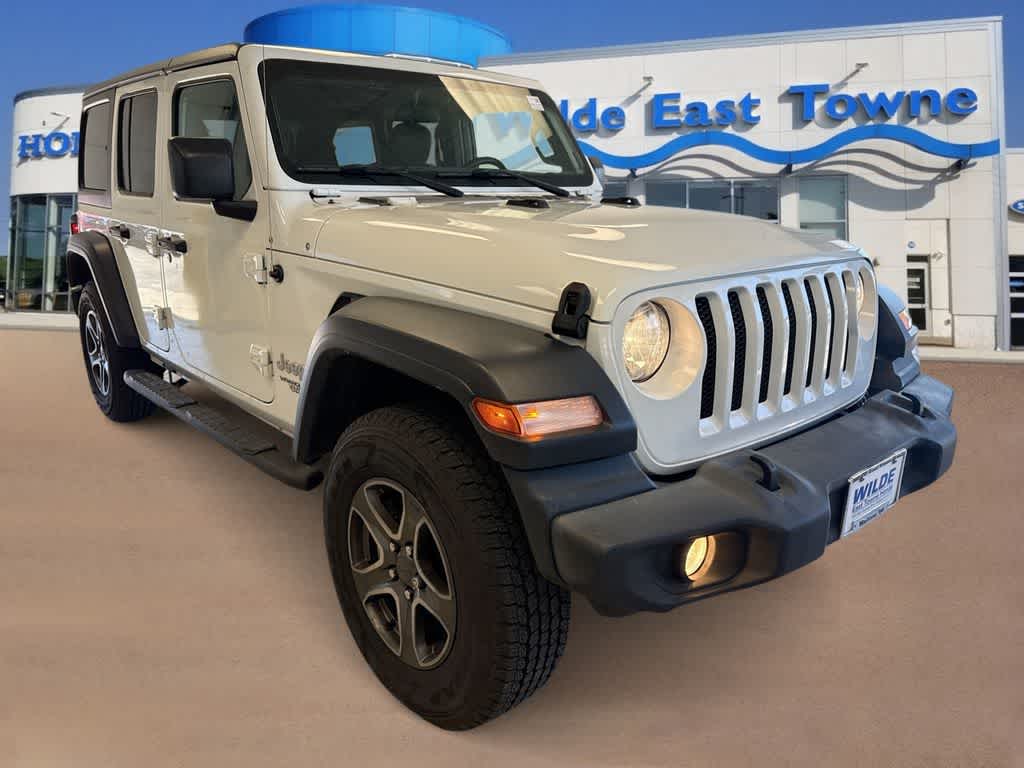 Thumbnail: 2019 Jeep Wrangler - 2