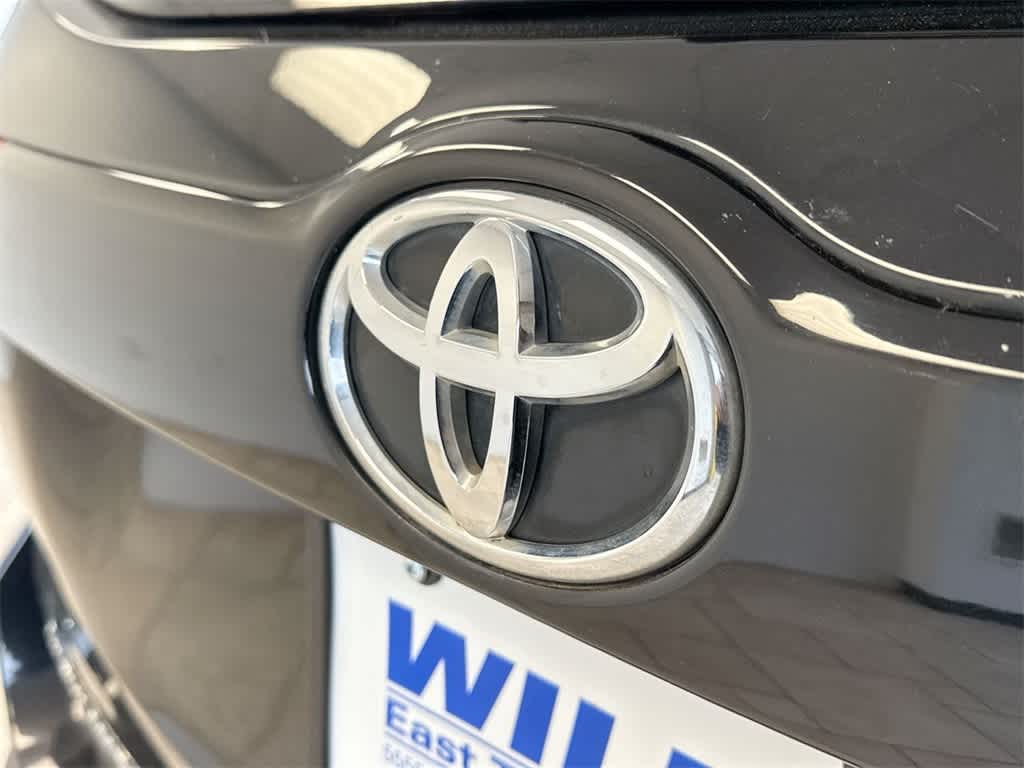 Thumbnail: 2019 Toyota Highlander - 12