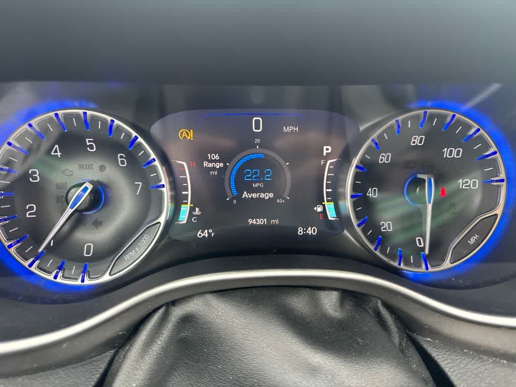 Thumbnail: 2021 Chrysler Pacifica - 5