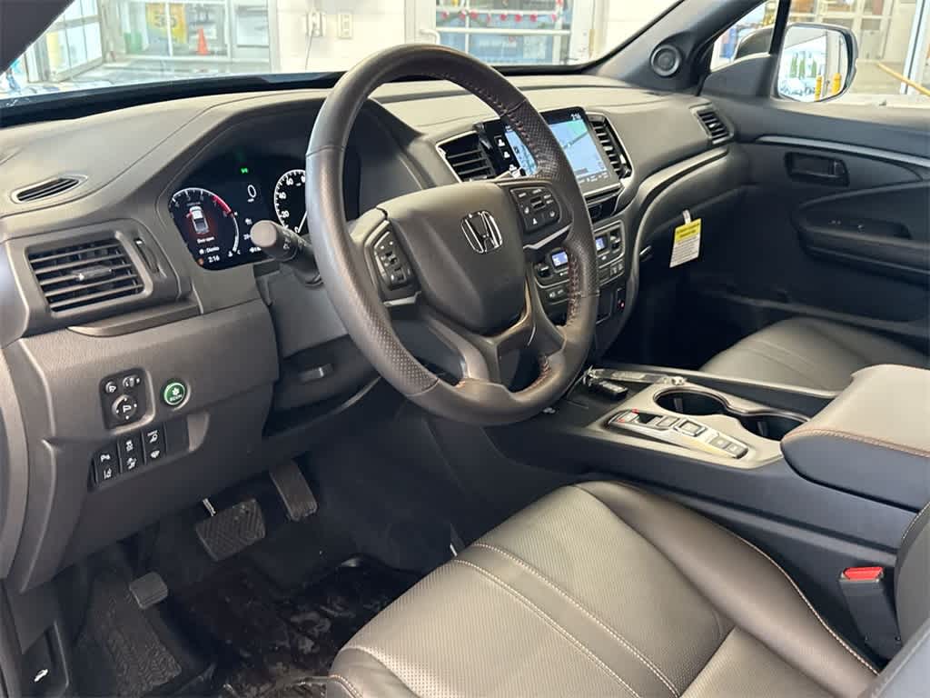 Thumbnail: 2025 Honda Ridgeline - 10