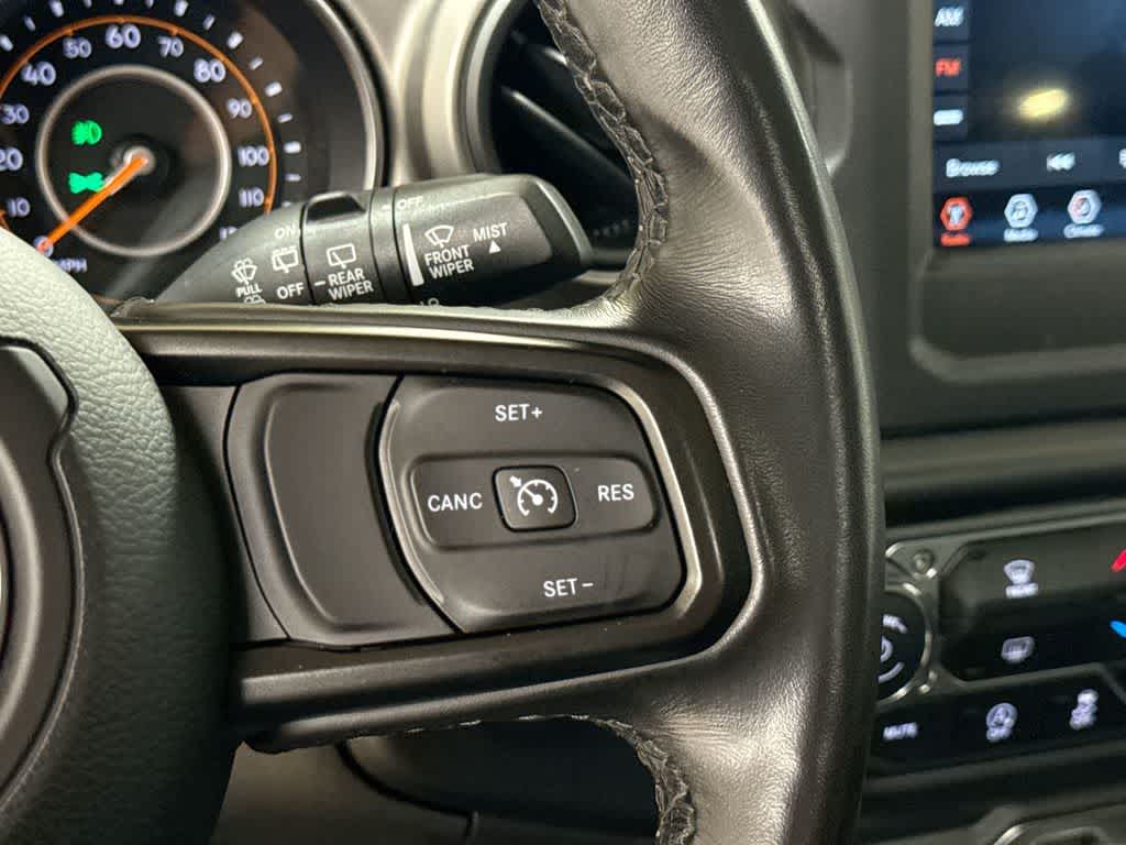 Thumbnail: 2020 Jeep Wrangler - 25