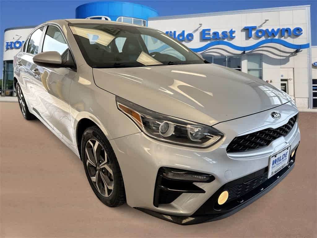 Thumbnail: 2020 Kia Forte - 2