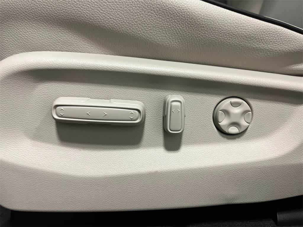 Thumbnail: 2026 Honda Odyssey - 14