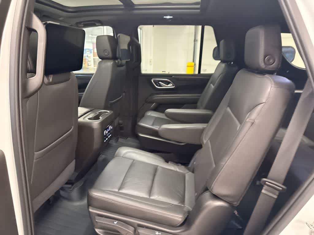 Thumbnail: 2021 Chevrolet Tahoe - 20