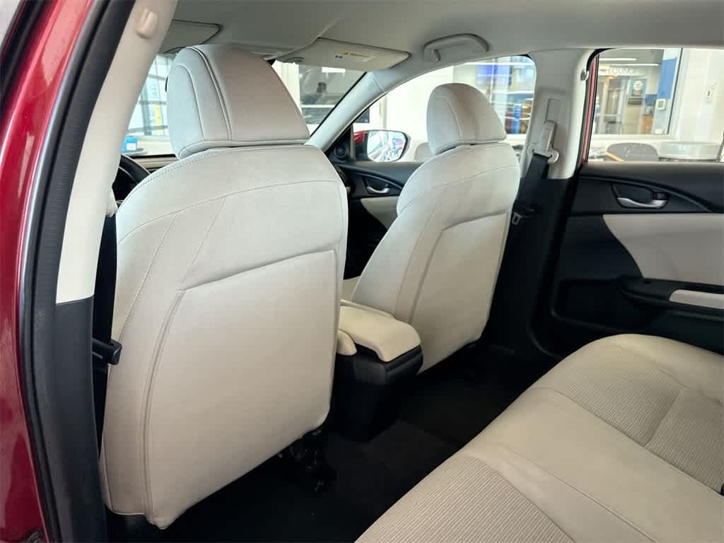 Thumbnail: 2022 Honda Insight - 19