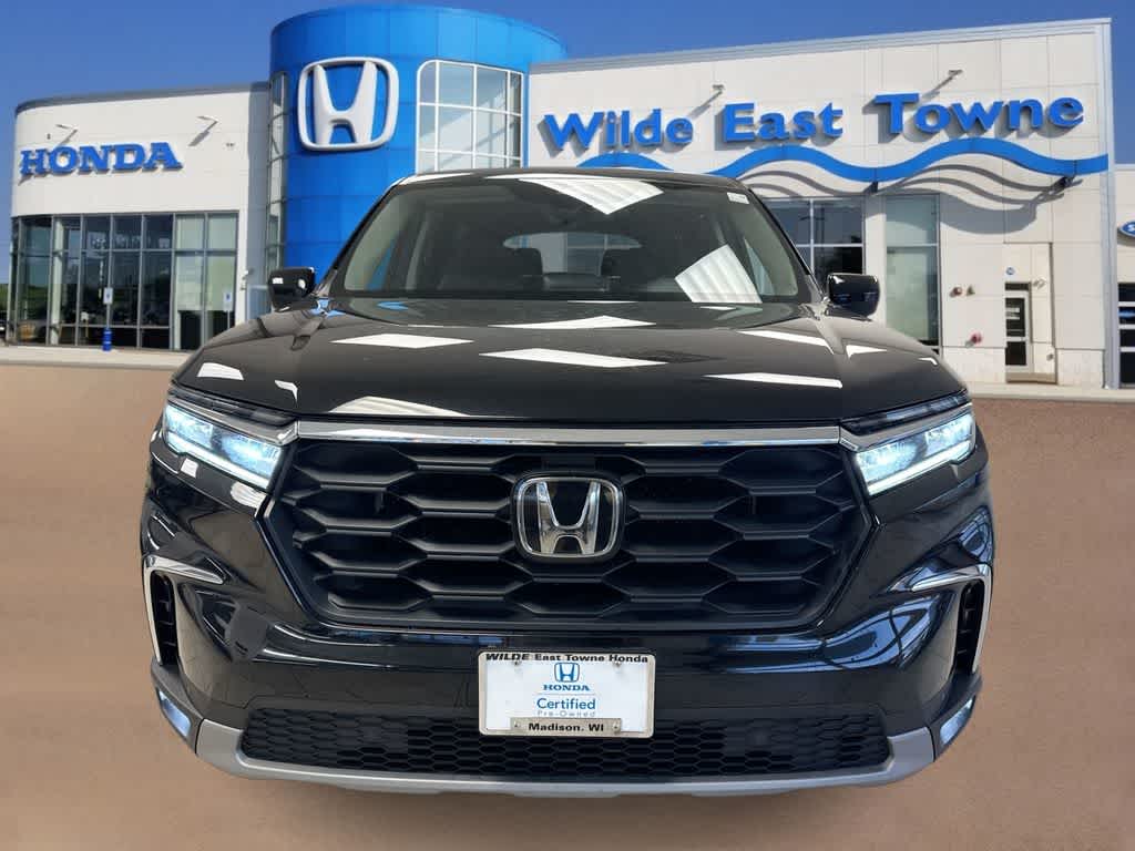 Thumbnail: 2023 Honda Pilot - 3