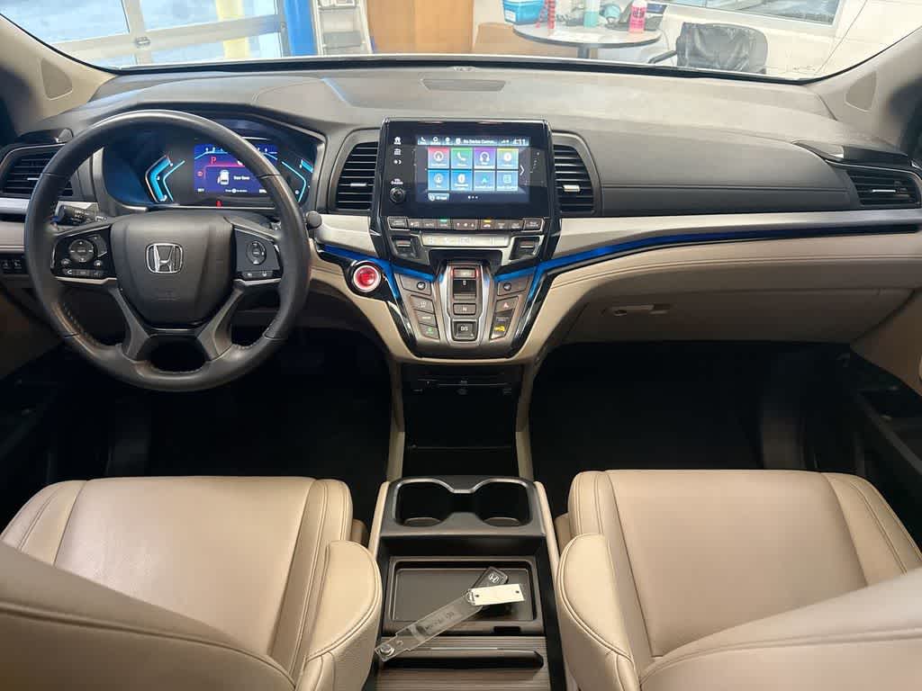 Thumbnail: 2023 Honda Odyssey - 21